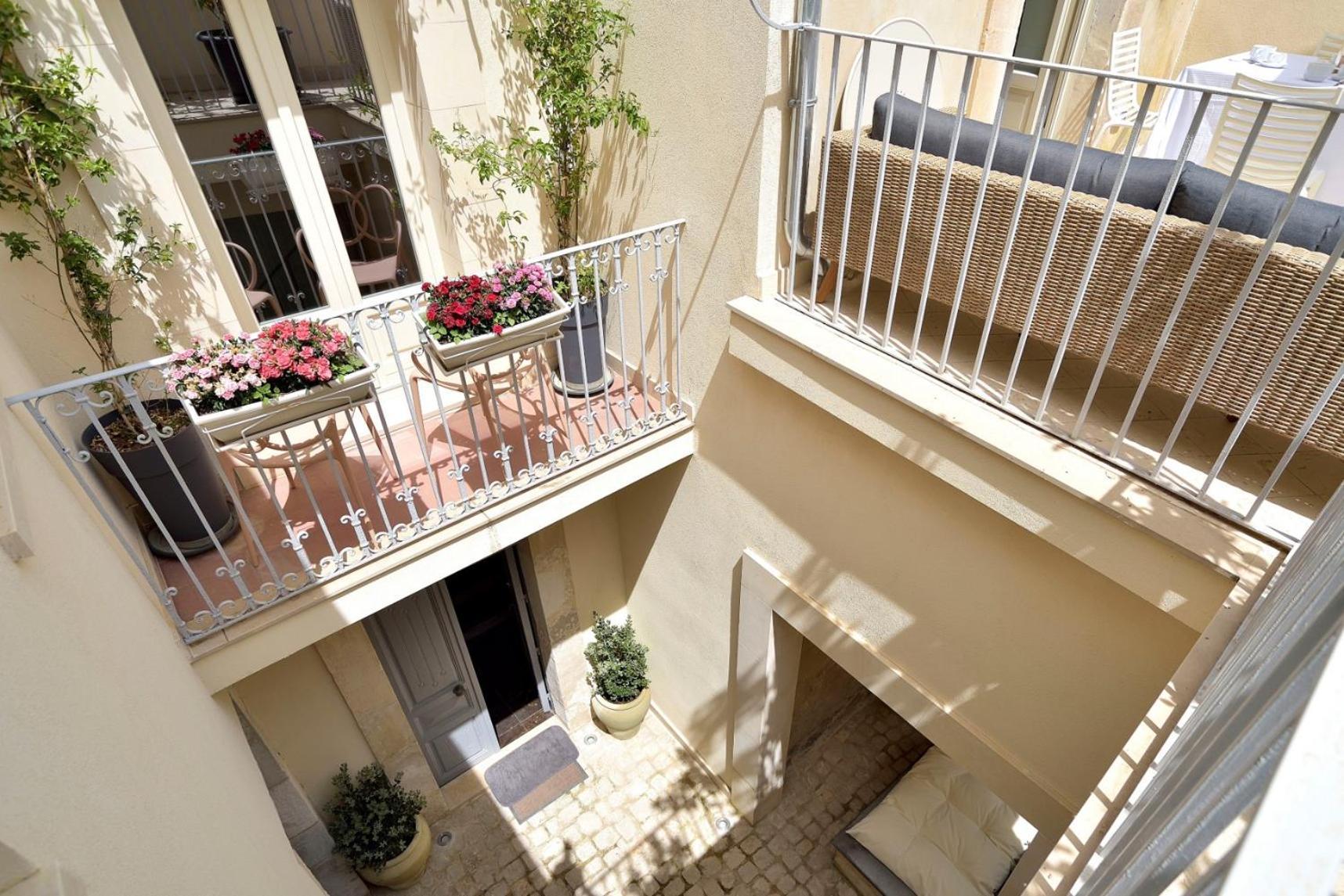 Domus Sbircio Modica Apartment Bagian luar foto