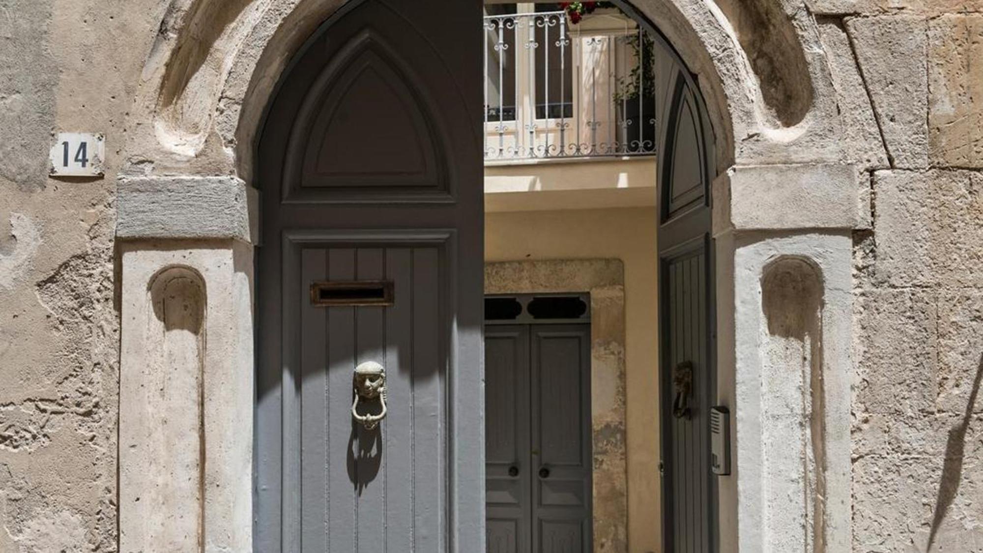 Domus Sbircio Modica Apartment Bagian luar foto