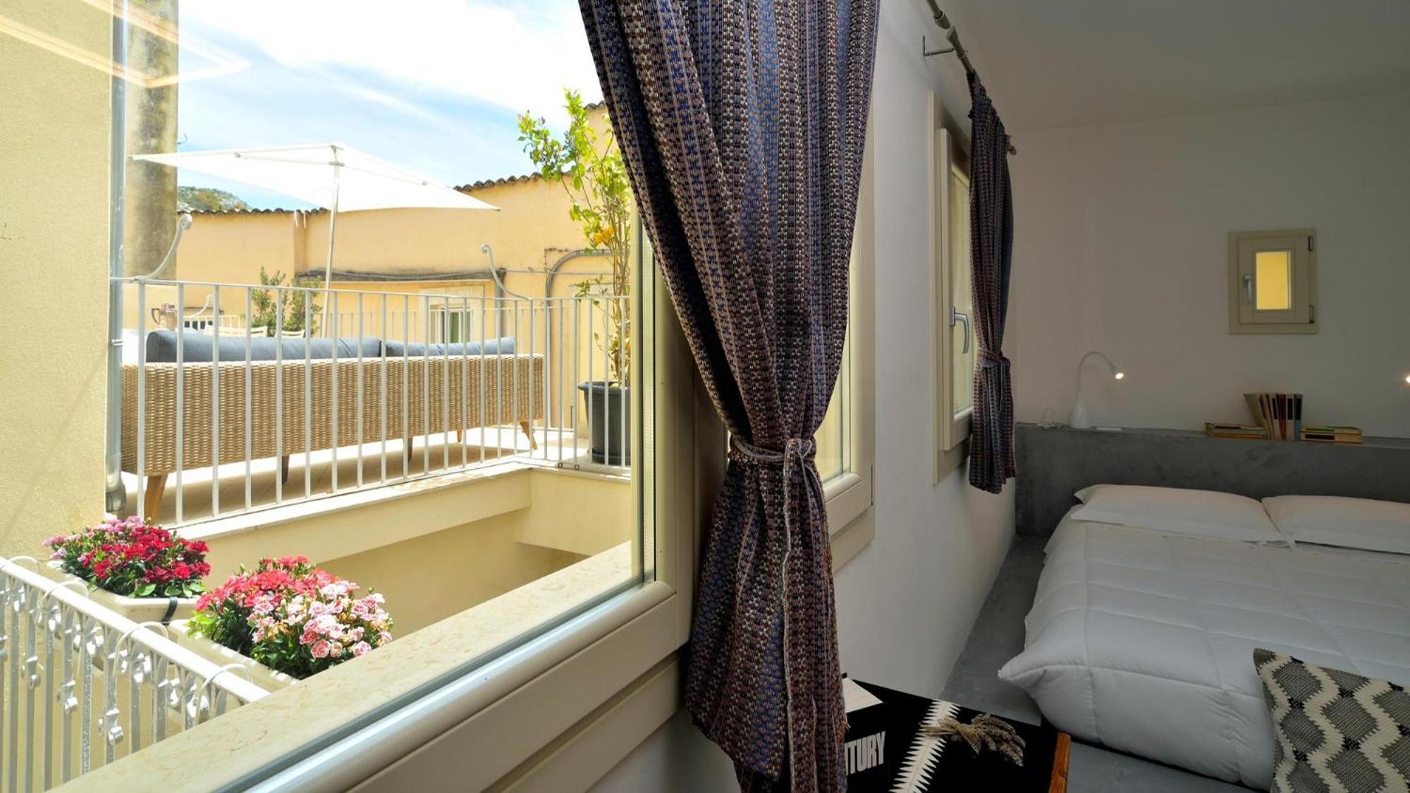 Domus Sbircio Modica Apartment Bagian luar foto