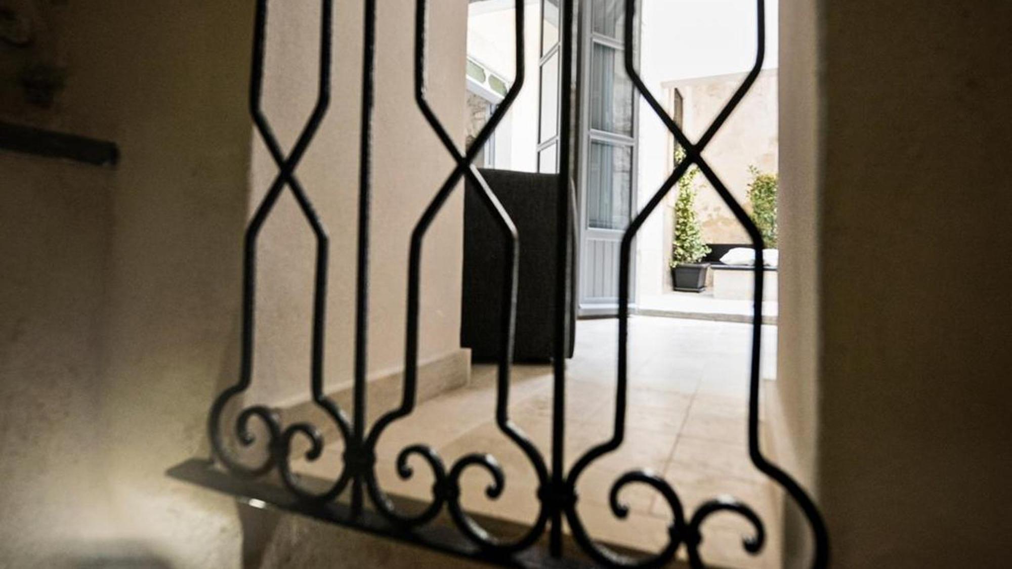 Domus Sbircio Modica Apartment Bagian luar foto