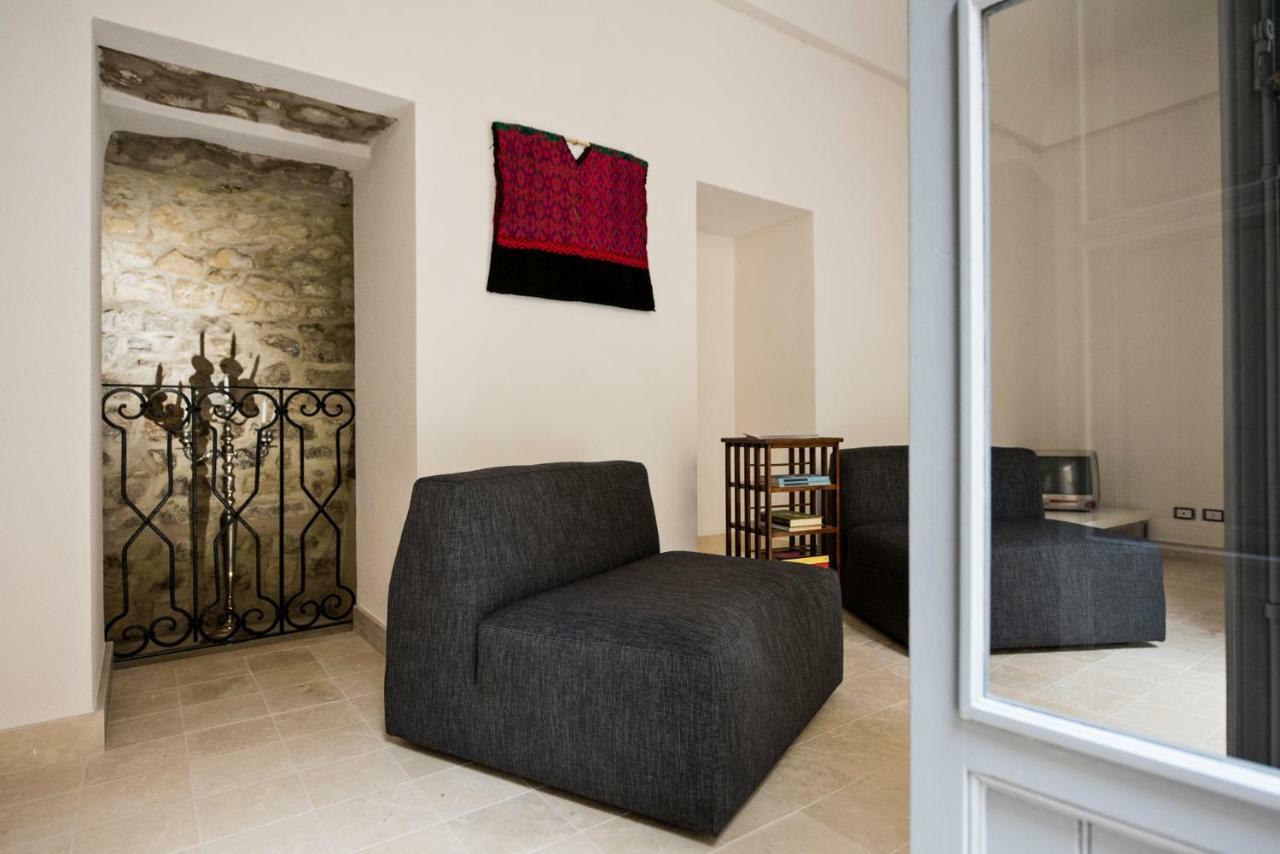 Domus Sbircio Modica Apartment Bagian luar foto